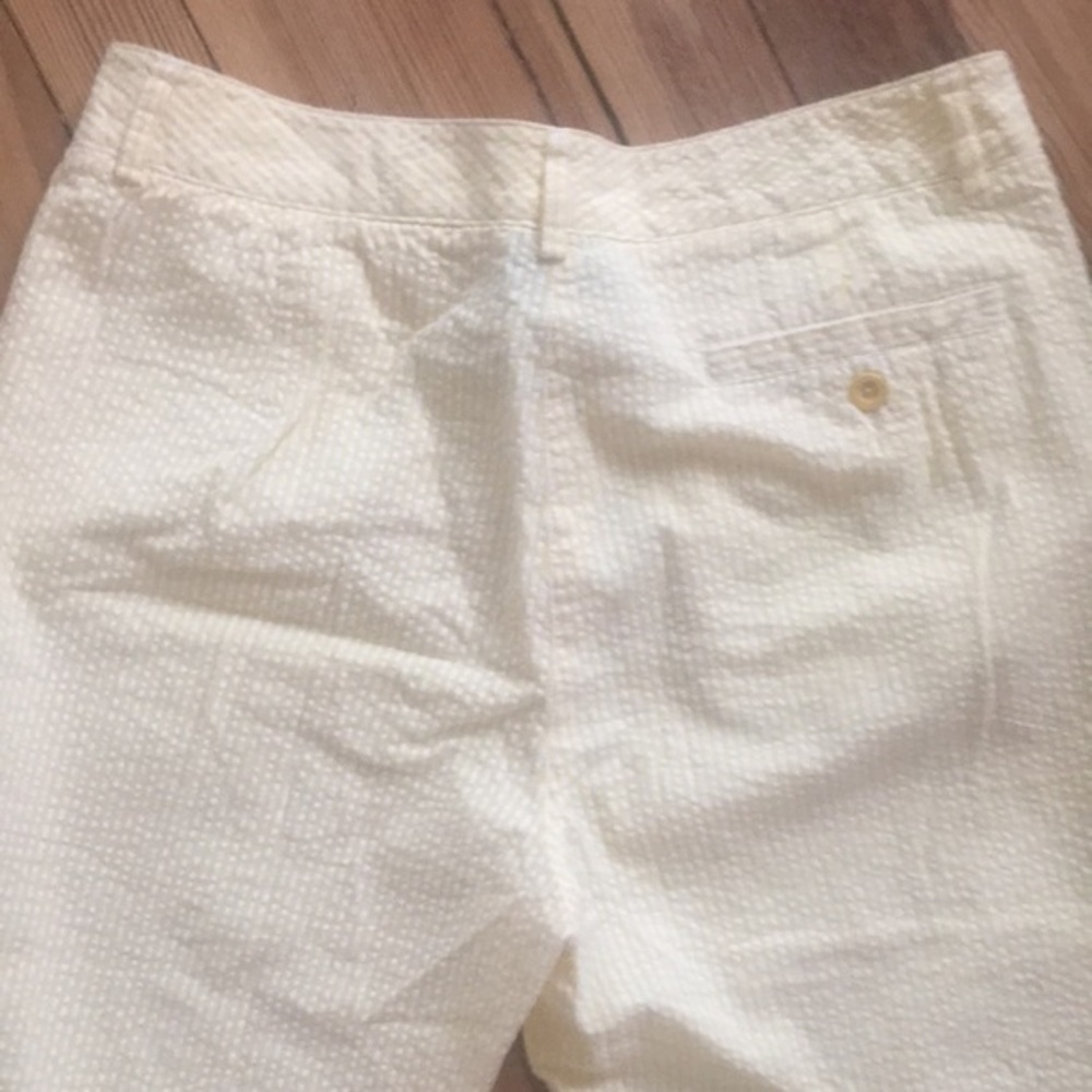 Pale yellow/white seersucker capris LILLY PULITZER size 4 - Picture 5 of 10